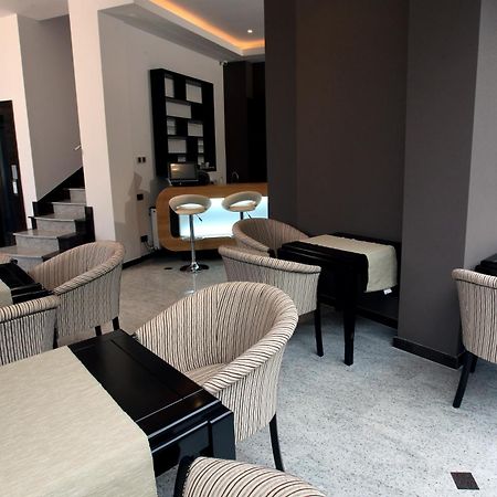 Ambiance Hotel Βουκουρέστι Εξωτερικό φωτογραφία