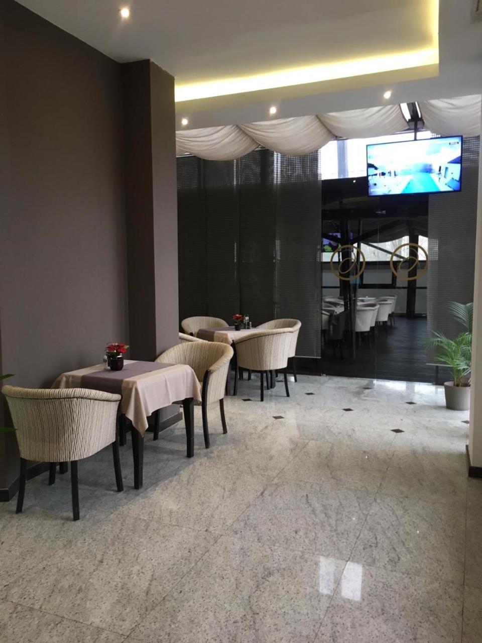 Ambiance Hotel Βουκουρέστι Εξωτερικό φωτογραφία
